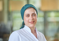 Frau Molanejad, Sara